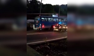 ഇപ്പൊ തവിടുപൊടിയായേനെ !