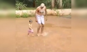 രണ്ട് പേരും കൂടി മഴ നനഞ്ഞ് കളിക്കുവാണല്ലേ ?