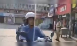 സദാചാരച്ചേട്ടൻ തേഞ്ഞു !