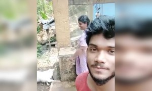 നിനക്ക് പകരം ഈ പട്ടിയെ വളർത്തിയാൽ മതിയാരുന്നു
