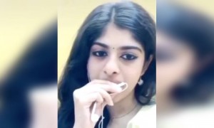 അതിമനോഹരമായി പാടി