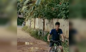 ചെക്കൻ കൊള്ളാല്ലോ, ഇത് എന്ത് വണ്ടി