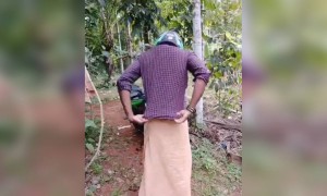 എന്നാലും വീട്ടിൽ ഇരിക്കാൻ വയ്യ !