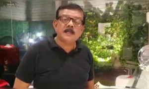 ഒരുമയുടെ ദീപം ഇന്ന് രാത്രി 9 ന് നമുക്കൊരുമിച്ച് തെളിക്കാം.