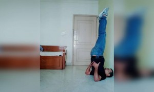 വേട്ടക്കാരൻ എത്തി മക്കളെ !