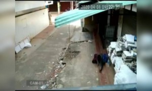 ശാരീര അകലം നിർബന്ധം !