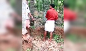 കട്ടൻ കൊടുത്ത് പറ്റിച്ചു പാവത്തിനെ !