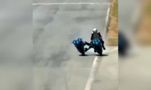 ഇവന്മാർ എന്താ ഈ കാണിക്കുന്നത് !