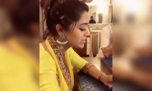 ആരാണെന്ന് മനസ്സിലായോ ??..