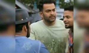 നല്ലവനായ ഉണ്ണി !!