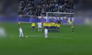 ഡേവിഡ് ബെക്കാം; മാരക ഗോൾ !