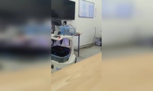 രോഗികളെ പരിചരിക്കാൻ ലാലേട്ടന്റെ വക റോബോട്ട് !