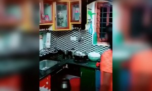 അയ്യോ അമ്മ പാട്ട് കേട്ട് തെറ്റിദ്ധരിച്ചു !