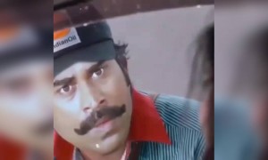 ഇങ്ങനെ ചിരിപ്പിക്കല്ലേ മോളൂസെ !