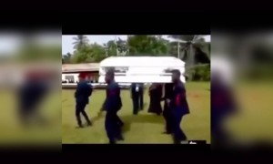 മോൾക്ക് സമാധാനമായല്ലോ !