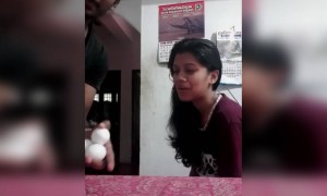 മുട്ട കൊണ്ട് പണികിട്ടി അല്ലെ !