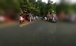 ഇതുപോലെ ഒരു ഐറ്റം ഒന്നേ കാണൂ !