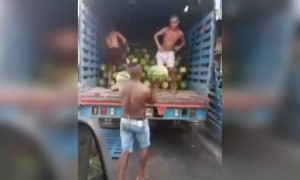 ഇതൊന്ന് കണ്ട് നോക്ക്