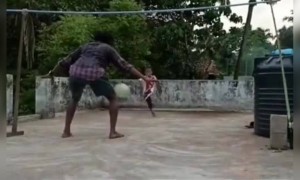 ചെറുക്കൻ CR 7 ഫാൻ തന്നെ !