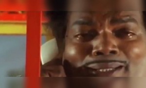 നിർത്തി പോടാ മുത്തുമണിയെ !