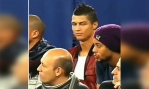 ആഹാ രണ്ടു പേരും കൊള്ളാല്ലോ !!