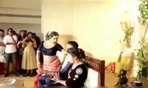 ആഹാ കല്യാണം കളറാണല്ലോ