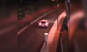 ആളെ പറ്റിക്കാൻ ഇറങ്ങിയേക്കുന്നു !