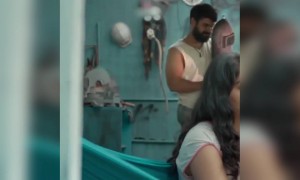 ടോവിനോയും അഹാനയും