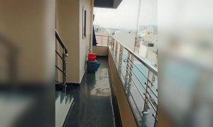 അമ്മയും മകനും