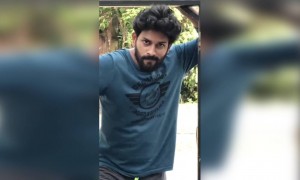 ചെക്കൻ പൊളി