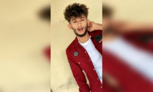 നെഞ്ചിൻ ഉള്ളിൽ നീ ആണ്