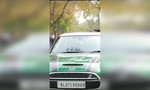 ചക്കോച്ചൻറ്റെ വരവ് കണ്ടോ