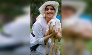 പാത്തുമ്മയും ആടും