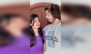 ഞാനാ പാവം ...