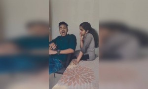 ആലോചിച്ചിട്ട് ഒരെത്തുംപിടിയും കിട്ടുന്നില്ല..