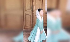 മോളൂട്ടി പൊളിച്ചു ...